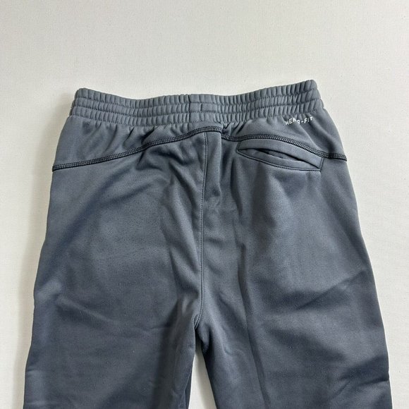 Boys Nike Air Jordan Jumpman Gray Therma-Fit Sweatpants Size XL‎ 13-15 yrs - Picture 4 of 10